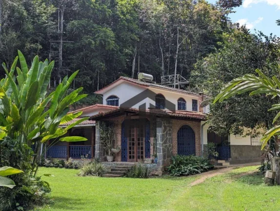 Chácara, 5,47 hectares, com 4 quartos (1 suíte com hidromassagem), localizada em Guabiraba, Recife - Pernambuco