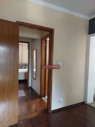 Imagem Sobrado Comercial com 5 Salas - 1 Suíte - Área Gourmet e Garagem - Gopouva - a Venda .