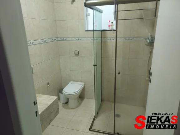 Imagem Espaçosa casa para locação em São Paulo-SP, Jardim Nossa Senhora do Carmo: 4 quartos, 1 sala, 4 banheiros, 8 vagas de garagem, 291m²