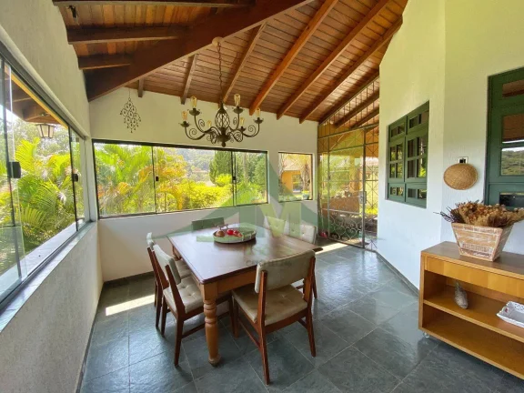 Imagem Chácara de Luxo em Loteamento Fechado - Porteira Fechada