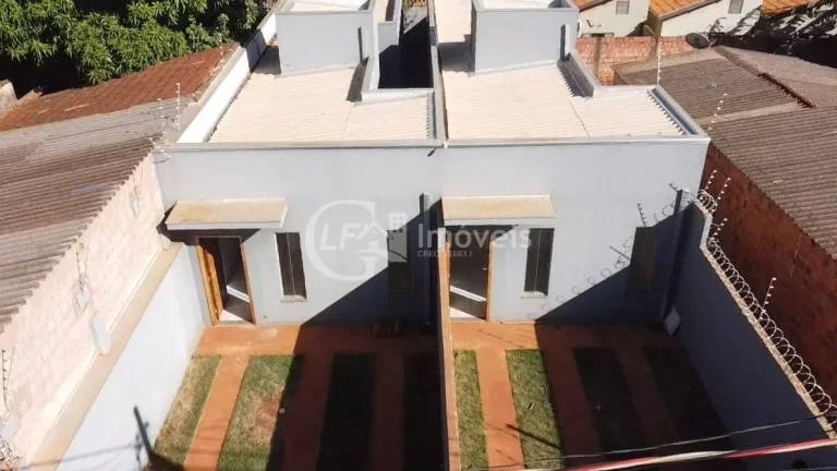Imagem Excelente oportunidade! Casa à venda em Campo Grande-MS, bairro Jardim Carioca: 2 quartos, 1 sala, 1 banheiro, 2 vagas de garagem, 60,00 m².