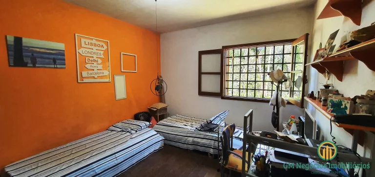Imagem Oportunidade! Casa estilo chácara em condomínio