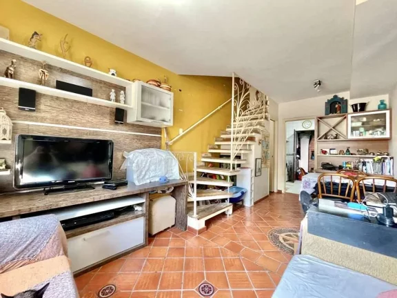 Imagem Cond. San Filipi - Casa 2d c/ terraço, armários e quintal com churrasqueira