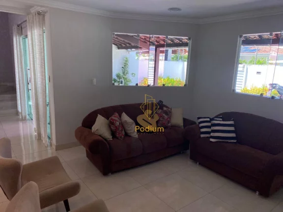 Imagem Casa com dois pavimentos em localização privilegiada no Portal do Sol - CA0071