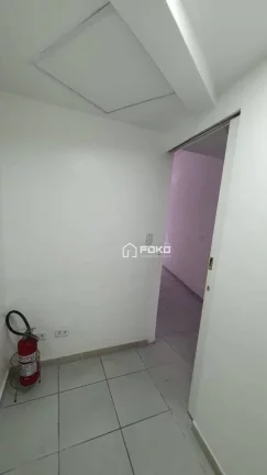 Imagem Salão para alugar, 38 m² por R$ 2.400,00/mês - Jardim Vila Galvão - Guarulhos/SP