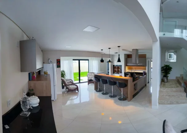 Imagem CASA com 4 dormitórios à venda com 452.84m² por R$ 1.950.000,00 - GUARAPUAVA / PR