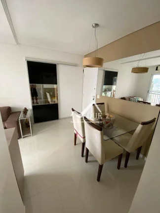 Imagem Vende-se apartamento com 2 dormitórios com área de lazer