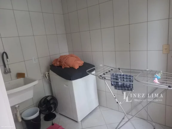 Imagem Apartamento 4 Quartos para Temporada em Itapema, meia praia, 4 dormitórios, 2 suítes, 3 banheiros, 2 vagas