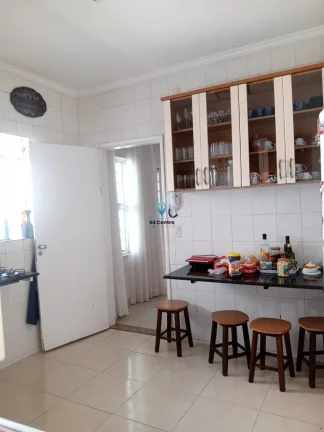 Imagem Ótima oportunidade de adquirir uma casa no bairro Parque Turistas, em Contagem - MG. Com diversas c...