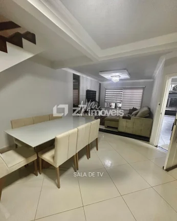 Imagem Conforto e Espaço para a Família | Sobrado com 4 Quartos e Área Gourmet no Jardim Iguaçu - Maringá-PR