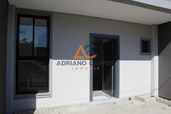 Imagem Lindo sobrado novo com 3 dormitórios sendo 1 suíte no Gravatá em Navegantes! Adriano Carpes Imóveis Vende