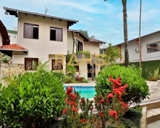 Imagem Ótima casa averbada e semi mobiliada localizada no bairro Costa e Silva, próximo a Marquês de Oli...