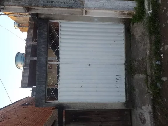 Imagem casa a venda em Macaé RJ. + ponto de comércio Bairro ajuda . 180m2.