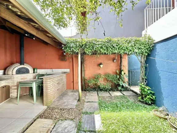 Imagem Jd. Jussara / S. Paulo - Charmosa 4 dorm/2ste, jardim privativo c/ gourmet!