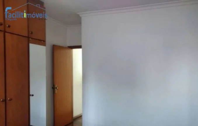 Imagem SOBRADO 3 DORMITÓRIOS COM 1 SUÍTE - VILA GILDA - SANTO ANDRÉ