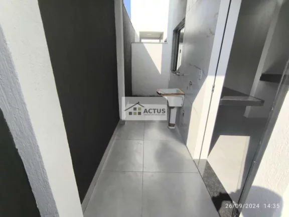 Imagem Casa com 3 Quartos à Venda, 100 m² em São Pedro - Ibirité