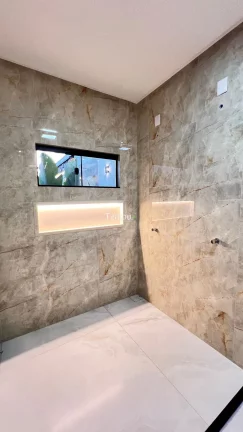 Imagem Casa Alto Padrão à venda no bairro Setor Faiçalville, com 200m² construídos, 3 suítes, completa em armários