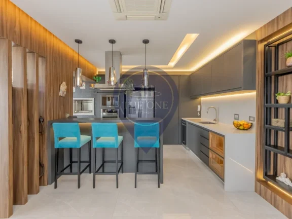 Imagem Luxuosa Cobertura à Venda no Bosque da Saúde, São Paulo-SP: 3 Quartos, 3 Suítes, 2 Salas, 4 Banheiros, 4 Vagas, 175m²