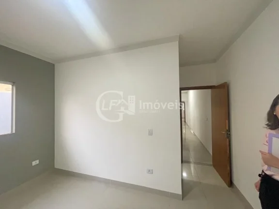 Imagem Imperdível oportunidade de compra: Casa à venda em Campo Grande-MS, Vila Morumbi, 3 quartos, 1 suíte, 2 salas, 2 banheiros, 2 vagas de garagem, 90m².