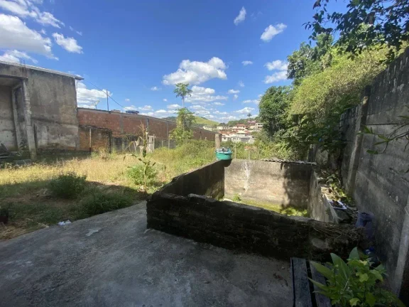 Imagem Imóvel e Loja à Venda - Ótima Oportunidade de Investimento no Bairro Santo Antônio