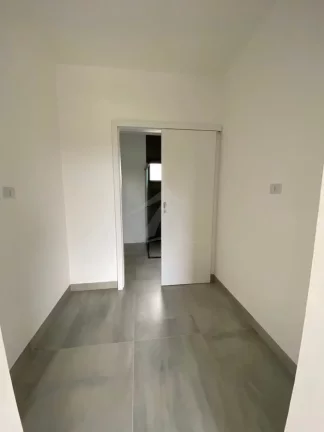 Imagem SOBRADO COM PISCINA, 3 QUARTOS SENDO 1 SUÍTE, BAL MARILUZ