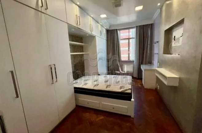 Imagem Copacabana - Residencial › Apartamento com 3 quarto(s) a Venda