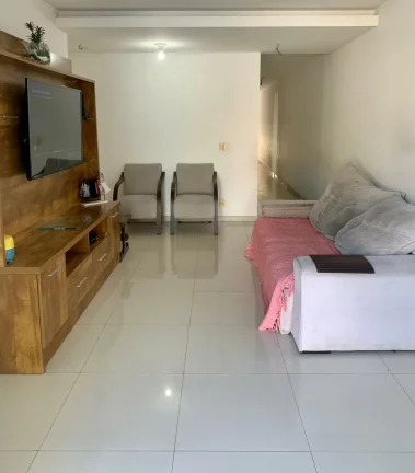 Imagem CASA RESIDENCIAL em CABO FRIO - RJ, JARDIM FLAMBOYANT