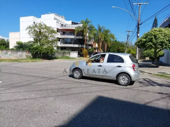 Imagem Lote/Terreno à venda no condomínio Não tem Recreio dos Bandeirantes