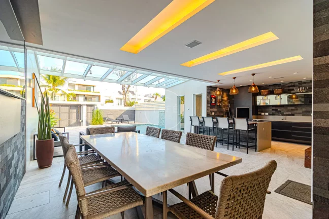 Imagem CASA com 5 SUÍTES à venda no RECREIO - Condomínio BLUE HOUSES - LAZER COMPLETO