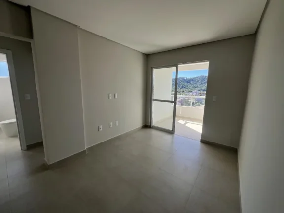 Imagem Apartamento 03 quartos, sendo 01 suíte novo e pronto para morar, na Praia de Gravatá em Navegantes SC. Adriano Carpes Imóveis Vende