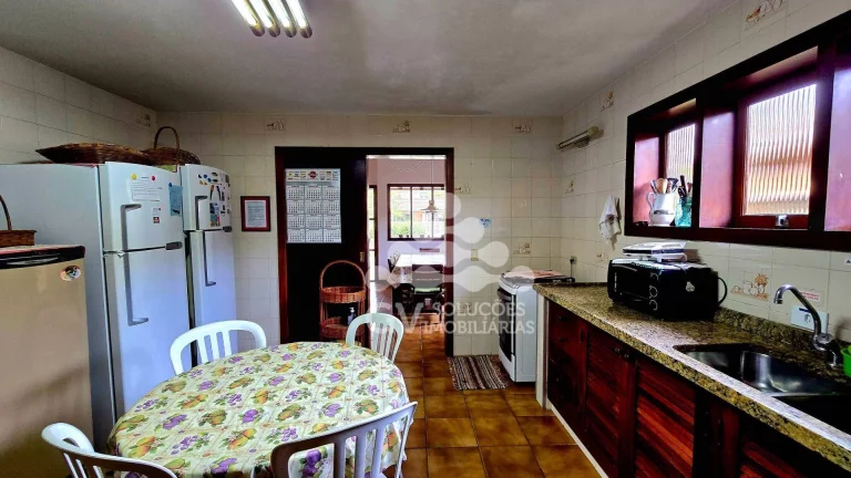 Imagem Casa com 4 quartos à venda, por R$ 2.000.000 - Condomínio Lagoinha - Ubatuba/SP