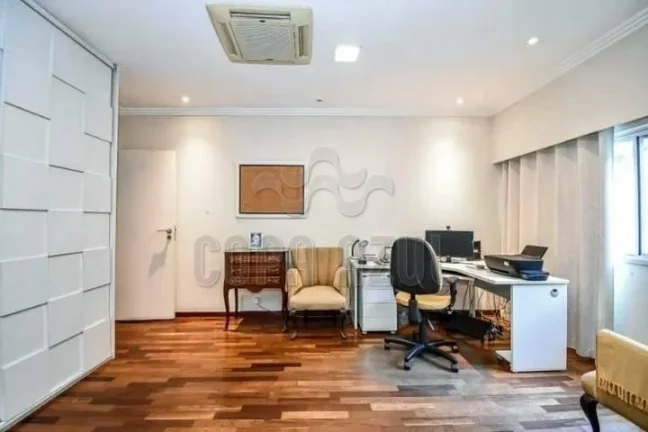 Imagem Botafogo – Avenida Pasteur | Residencial › Apartamento 4 quarto(s) à Venda