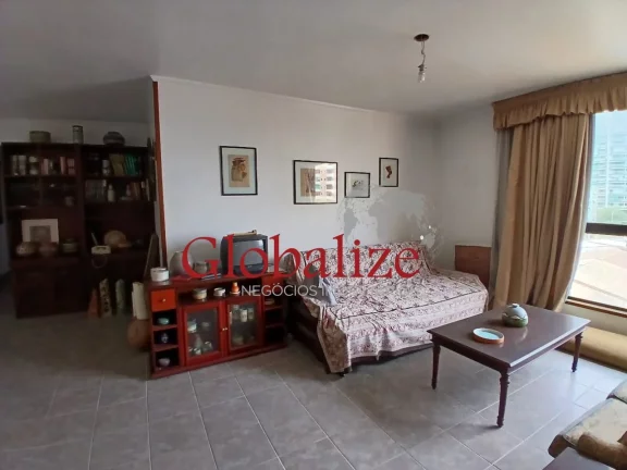 Imagem Apartamento 03 dormitórios sendo 01 suíte elevador e vaga de garagem demarcada Ponta da Praia R$ 900.000,00