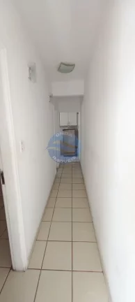 Imagem Apartamento venda na quadra da praia no Boqueirão em Santos