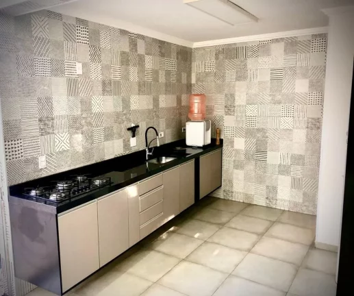 Imagem Sobrado Jd. Avelino - 200 m² - 4 Dormitórios - 2 Banheiros - Espaço Gourmet - 2 Vagas.
