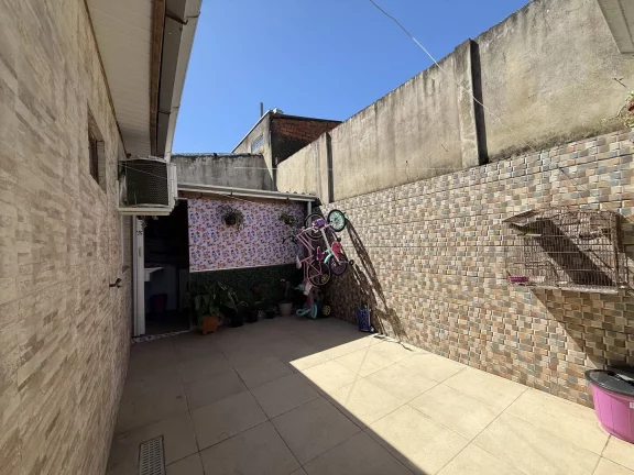 Imagem Casa 2 suítes, 120m2, terreno 10x20m, Bairro Vargas, Sapucaia do Sul-RS
