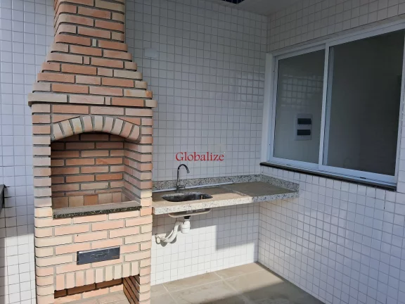 Imagem Belíssima casa alta Duplex em Santos na Ponta da Praia com duas garagens e churrasqueira a venda por R$ 990.000,00