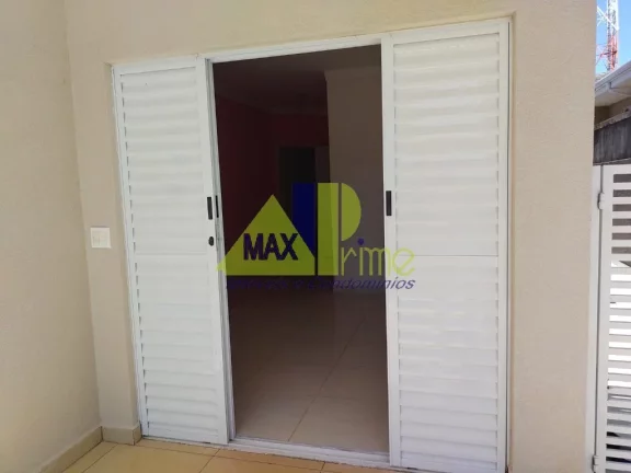 Imagem Imperdível casa de 3 quartos e ampla área na Vila Santista, Atibaia-SP - 1,97m², 1 suíte, 3 salas, 3 banheiros, 6 vagas.