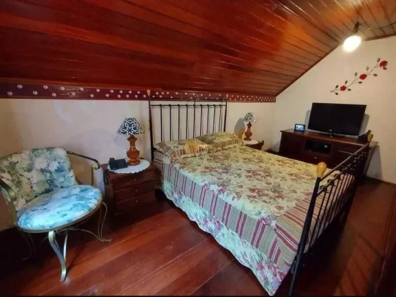 Imagem Casa para Venda em Teresópolis / RJ no bairro Cascata dos Amores