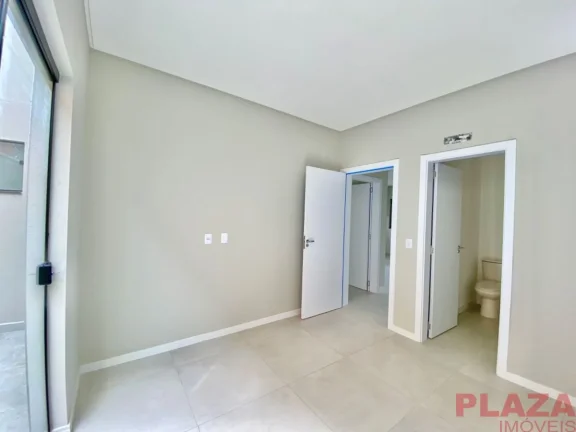 Imagem Apartamento 02 dormitórios à venda em Balneário Cambóriu