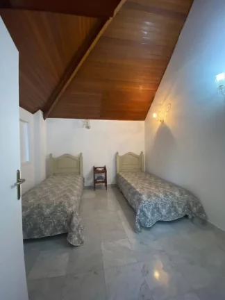 Imagem CASA A VENDA NO CAXAMBU