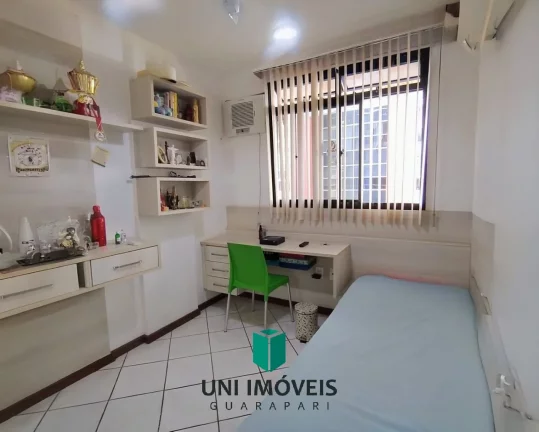 Imagem Apartamento Andar Alto com Vista para o Mar, 3 Quartos, Suíte, DCE e vaga de garagem na Praia do Morro