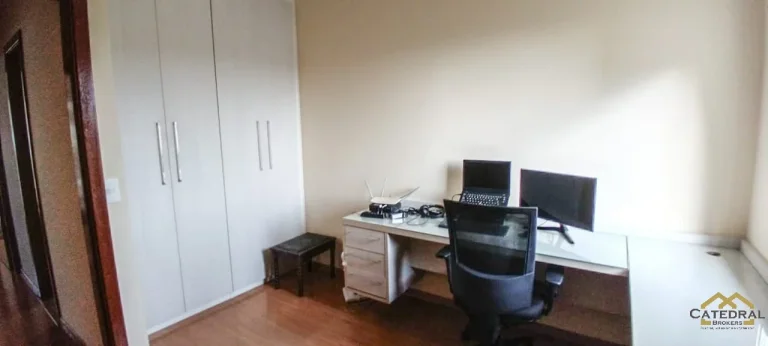 Imagem Sobrado para Venda com 03 Quartos (1 Suíte) em Condomínio - Medeiros - Jundiaí