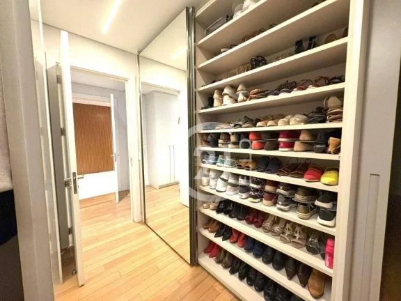 Imagem Apartamento com 3 dormitórios à venda, 217 m² por - Vila Olímpia - São Paulo/SP