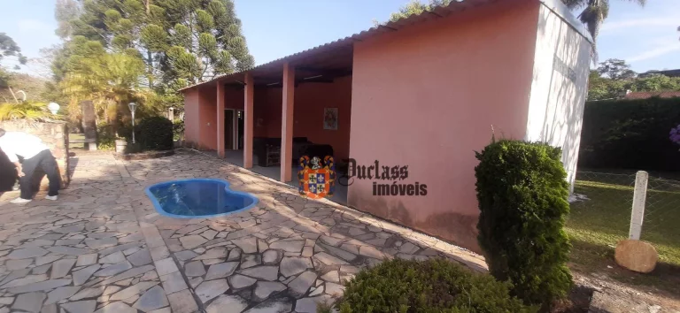 Imagem Chácara com 6 dormitórios à venda, 8000 m² por R$ 950.000,00 - Furnas - Extrema/MG