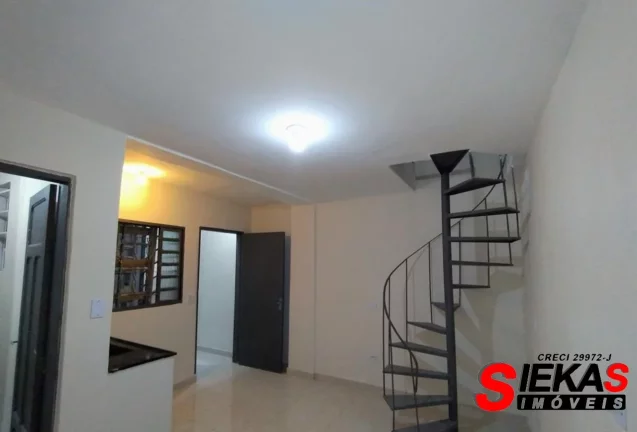 Imagem Prédio Comercial na Mooca, São Paulo-SP: 5 Salas, 4 Banheiros, 3 Vagas de Garagem!