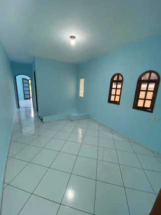 Imagem Sobrado 194 m² 2 Dormitorios ( possivel fazer um terceiro) 2 Vagas