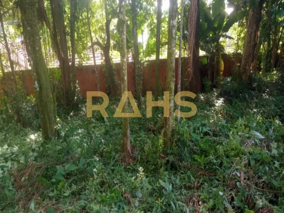 Imagem Excelente terreno plano, com 450 m2, localizado no privilegiado Bairro Glória. Situado em uma rua l...