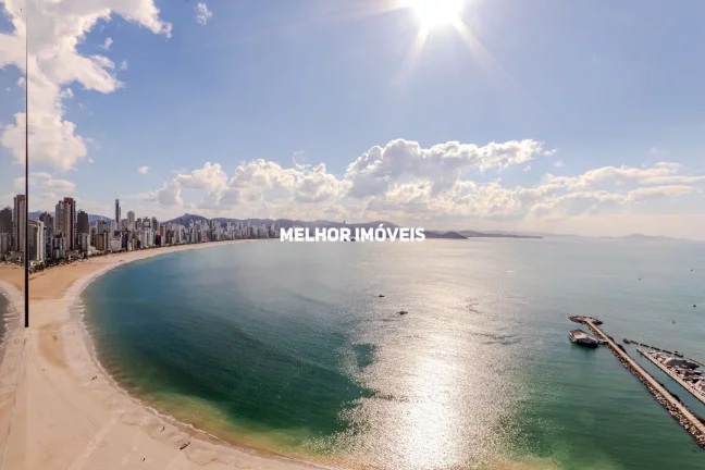 Imagem Apartamento Frente Mar com 04 suítes sendo 01 máster em Balneário Camboriú.