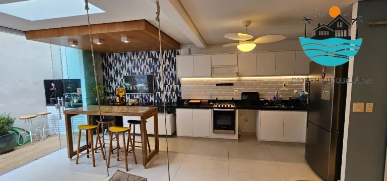 Imagem Aluguel para Temporada em Juquehy com, 4 dormitórios, 02 suítes, 250m da praia - Acomodação máx. 8 pessoas | Juquehy Imobiliária